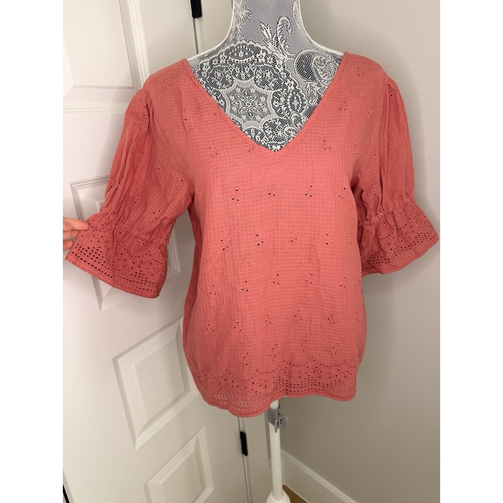 Rocks & Indigo Pink Salt Eyelet Finley 3/4 Flutter Sleeve Top Sz M Blouse Preppy